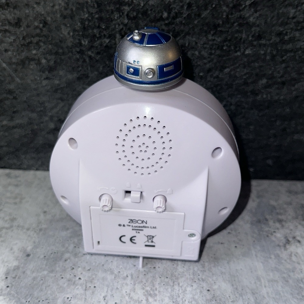 Star Wars R2-D2 Analog Topper Alarm Clock Tested - Picture 2 of 2